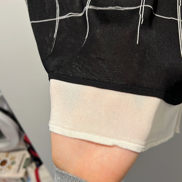 Hugo Boss Top - Picture 4 of 8